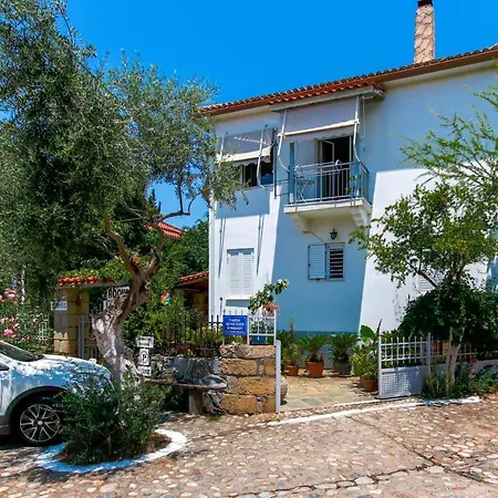Apartment Olybia Kardamyli